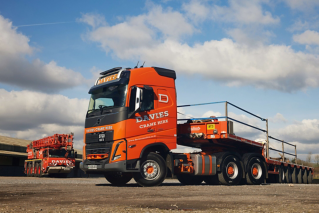 Volvo FH16 780 - Davies Crane Hire
