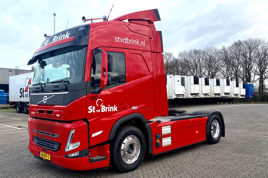 St vd Brink neemt eerste Volvo FM Electric in gebruik