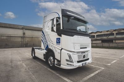 Il nuovo volvo FH Aero, il veicolo più efficiente di sempre, è stato consegnato a Bergamin Srl, storica azienda italiana di trasporto e logistica di Vicenza.