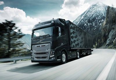 Volvo FH 16 media gallery on the road