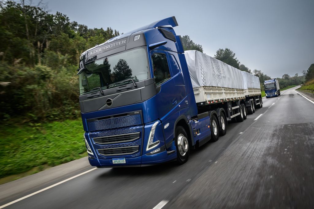 Volvo conquista Prêmio Mobilidade Estadão 2026, nas categorias Caminhão Pesado e Caminhão do Estradão