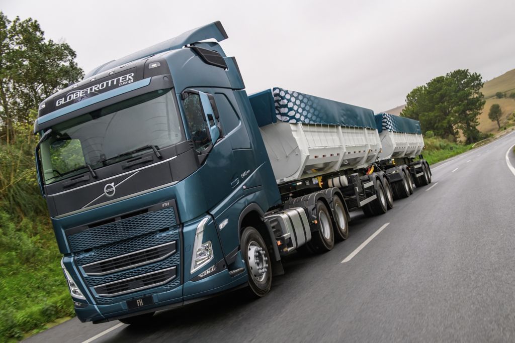 Volvo FH 540 é o Caminhão do Ano pelo Prêmio Mobilidade Estadão | Volvo Group