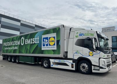 Vďaka novému Volvo FM Electric môžu prepraviť až neuveriteľných 24 ton nákladu. 