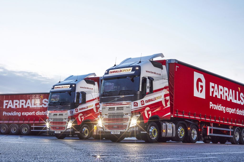 Farrall’s Group has taken deliver of four high-spec Volvo FH 6x2 tractor units