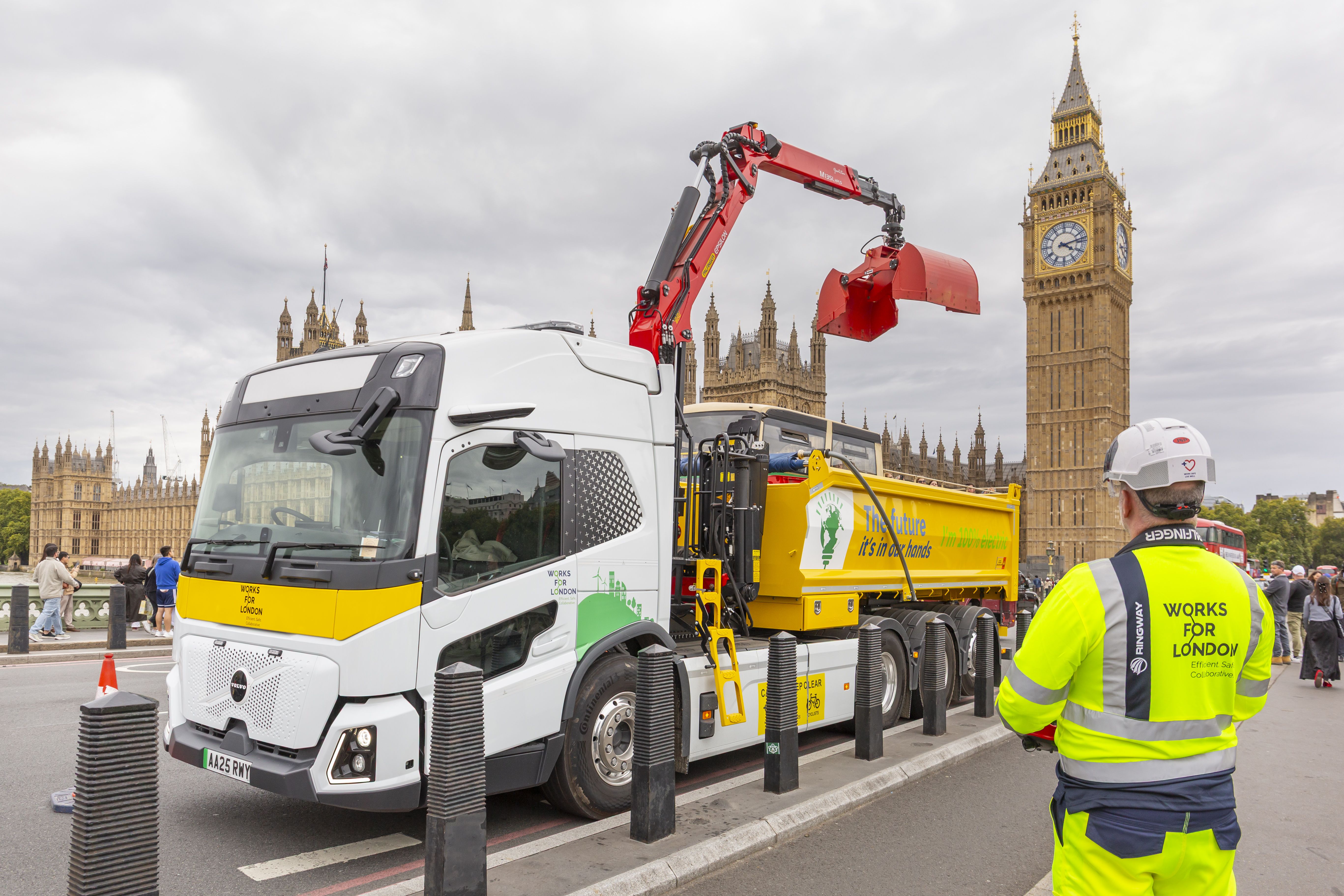 Ringway is the first UK fleet to put Volvo FM Low Entry trucks into service