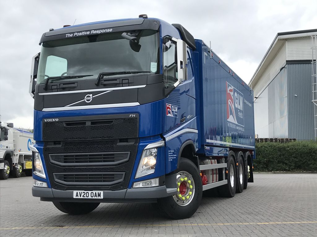Volvo meets GLW Feeds' appetite for versatility