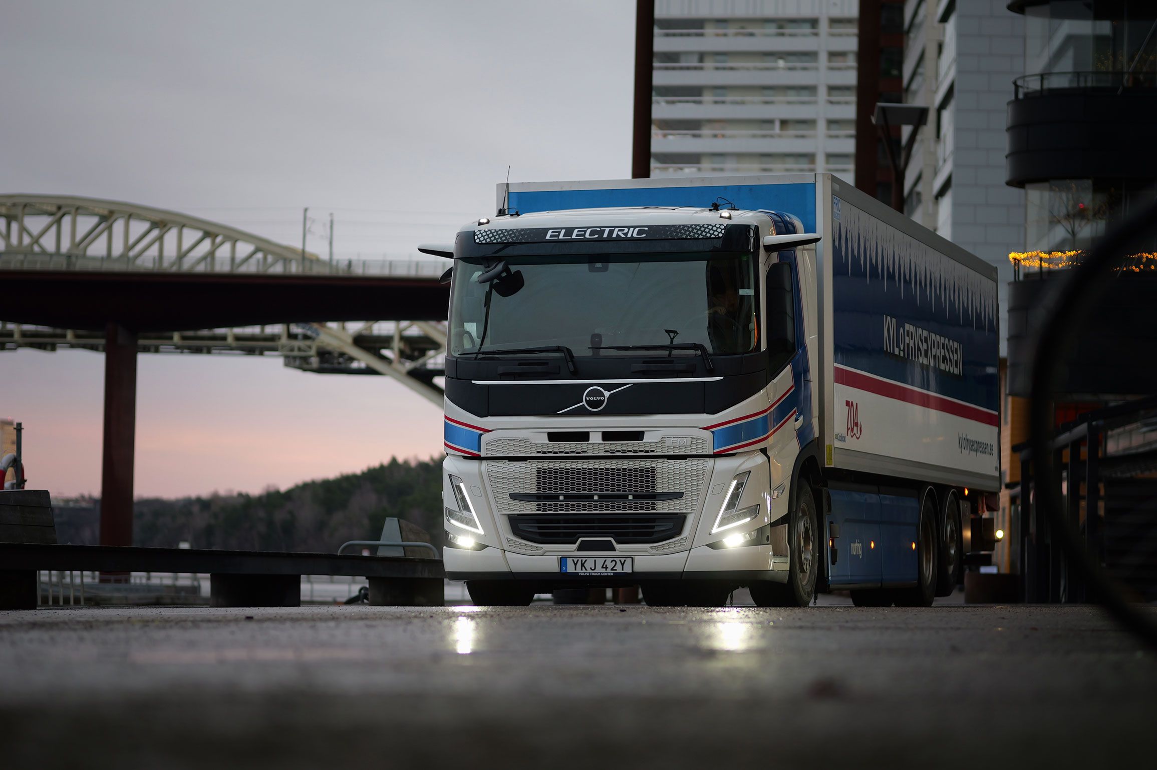 Volvo FM Electric