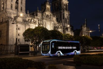 The new LUMINUS electric bus is based on proven Volvo BZL technology and comes in different lengths from 9.7 to 13 metres.