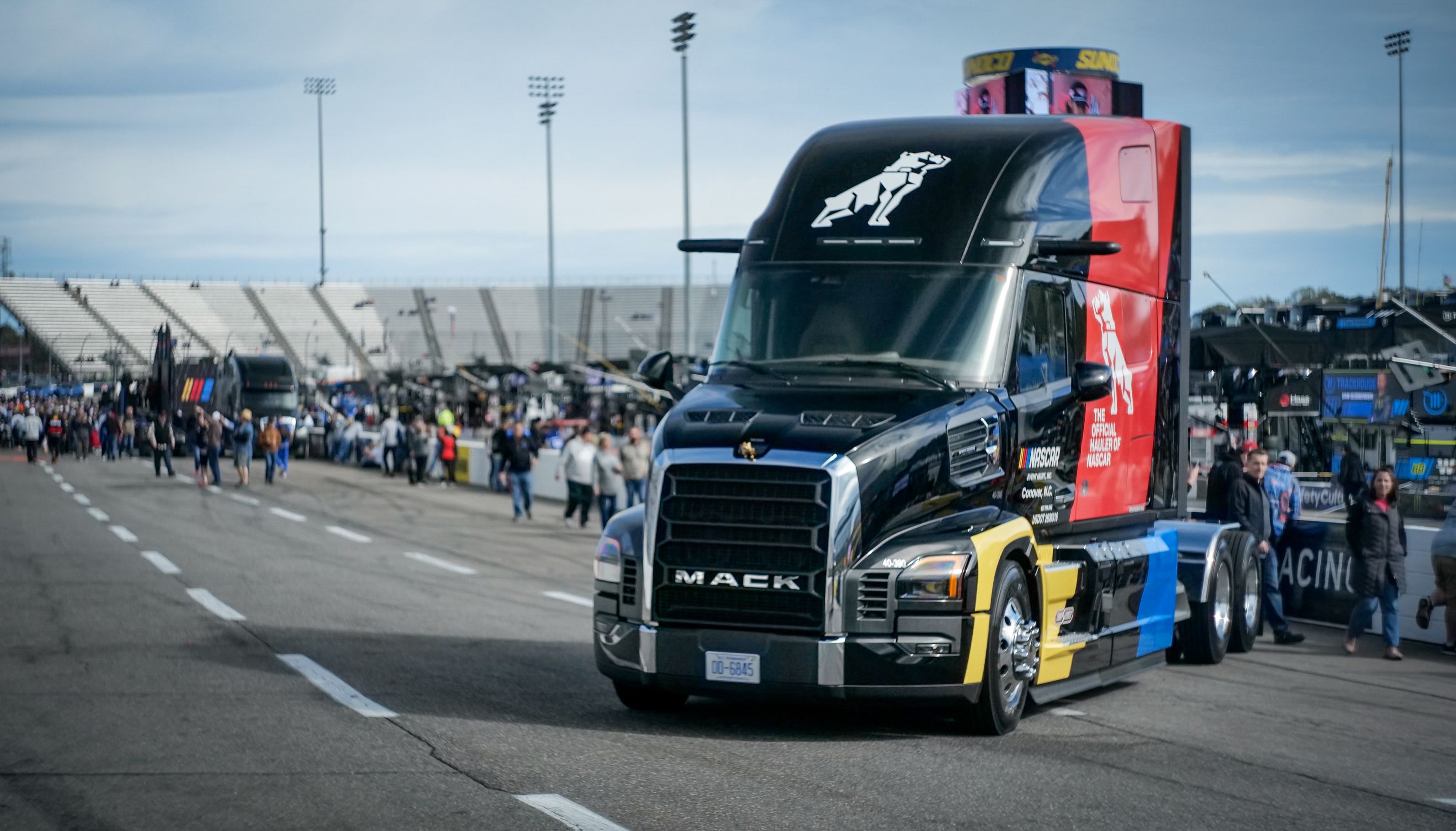 Mack Trucks