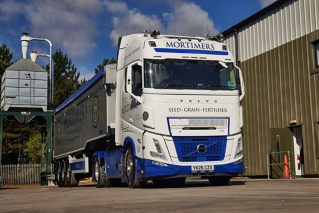 Volvo FH Aero - Mortimers