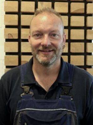 Mitarbeiter Niklaus Bütschi