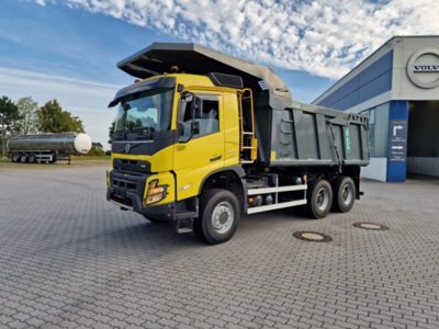 Volvo FMX v těžebním provozu