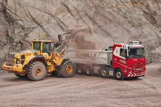 Volvo FH - Finbarr O'Neill