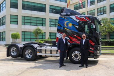 PLUS MALAYSIA BERHAD AND VOLVO TRUCKS MALAYSIA  COLLABORATE IN DRIVING SAFETY AND CO-CREATING  SUSTAINABLE SOLUTIONS FOR HEAVY VEHICLES