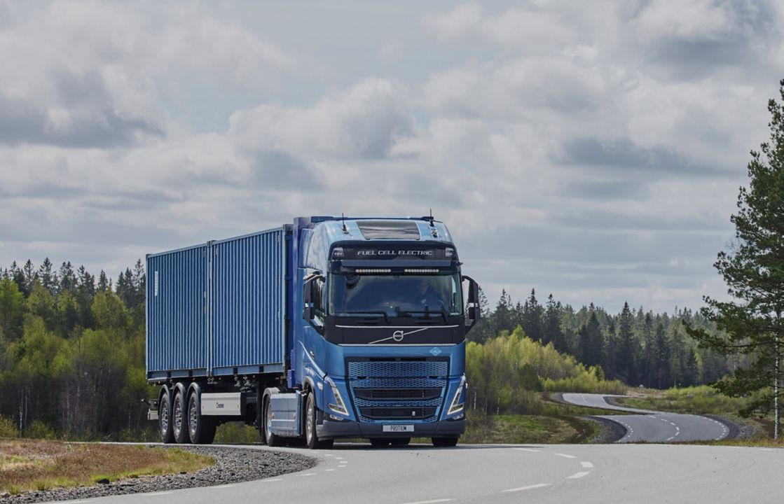 Volvo anuncia testes com células de combustível em caminhões na Europa em 2025 | Grupo Volvo