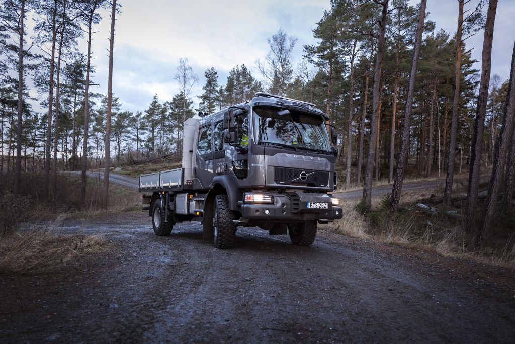 De robuuste Volvo FL 4x4 is speciaal ontworpen is voor veeleisende offroad-toepassingen