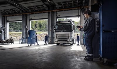 Le service optimise aussi bien le rendement énergétique et la sécurité que la protection et la productivité du conducteur