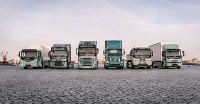 וולוו משאיות היא מובילת שוק המשאיות החשמליות באירופה וקיבלה יותר מ-1,100 הזמנות של משאיות חשמליות מרחבי העולם. 