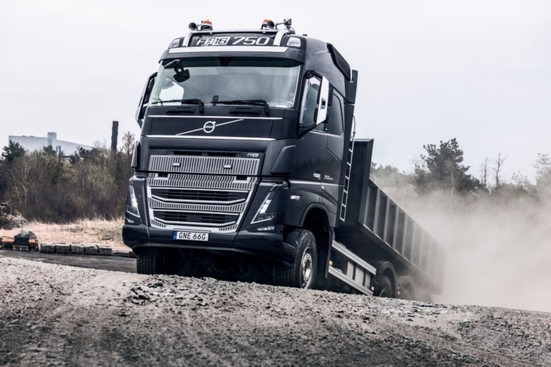 Volvo Trucks launches new features to support safe and demanding driving