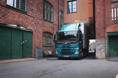 Volvo Trucks predalo viac ako 4300 elektrických nákladných vozidiel vo viac ako 38 krajinách po celom svete.