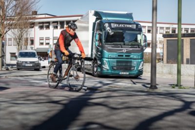 Cyclist and truck