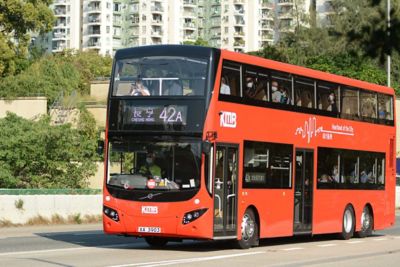 Hong Kongs största operator har tilldelat Volvo Bussar ett kontrakt på 46 dubbeldäckare, Volvo B8L Euro VI.