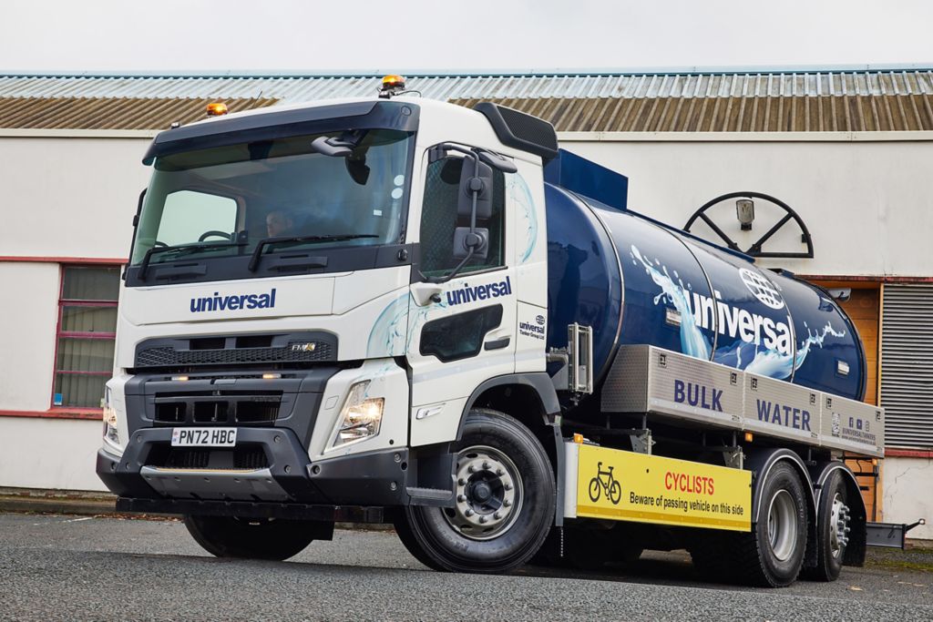 Universal Tanker Group places its faith in Volvo with large order of FMX tankers