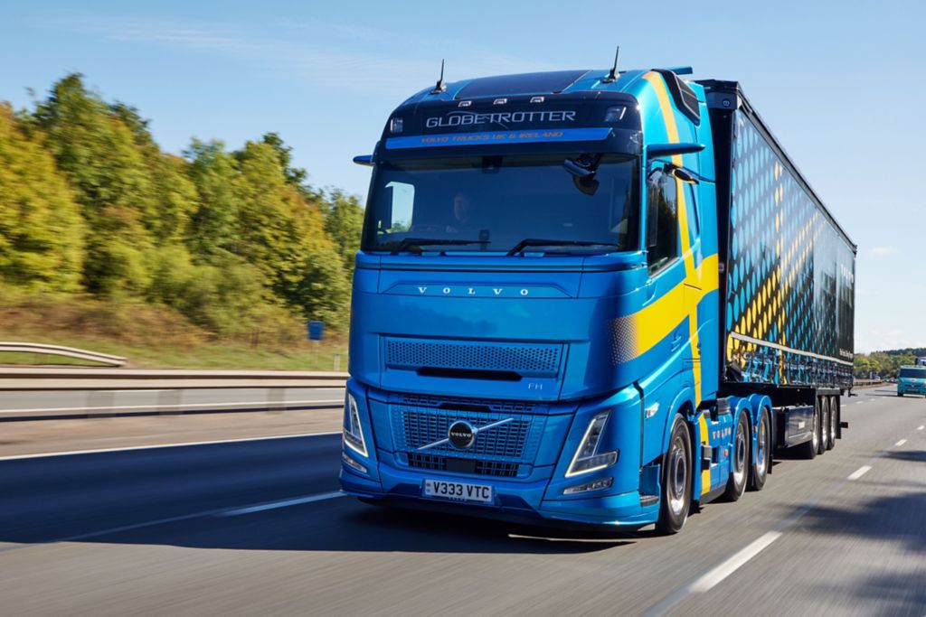 FH Aero takes Volvo Trucks to top of the UK tractor unit market