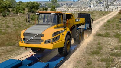 A Volvo A25G in Roadcraft