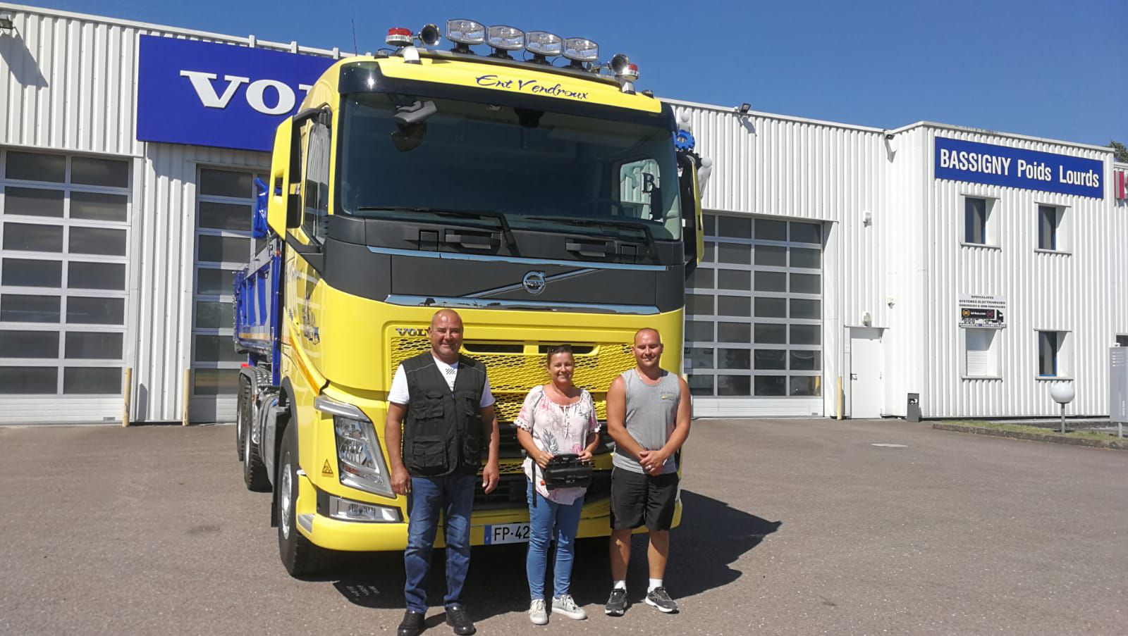 Un Volvo FH unique en France pour l’Entreprise Vendroux