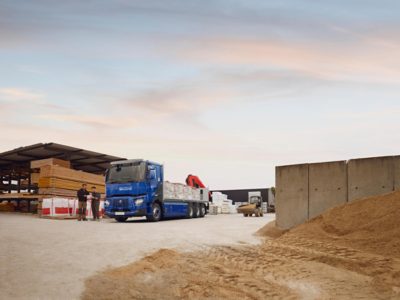Naar de contactpagina van Volvo Group Truck Center