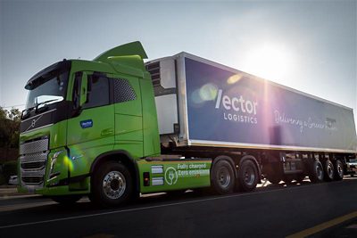 Volvo Trucks delivers electric trucks to Vector Logistics