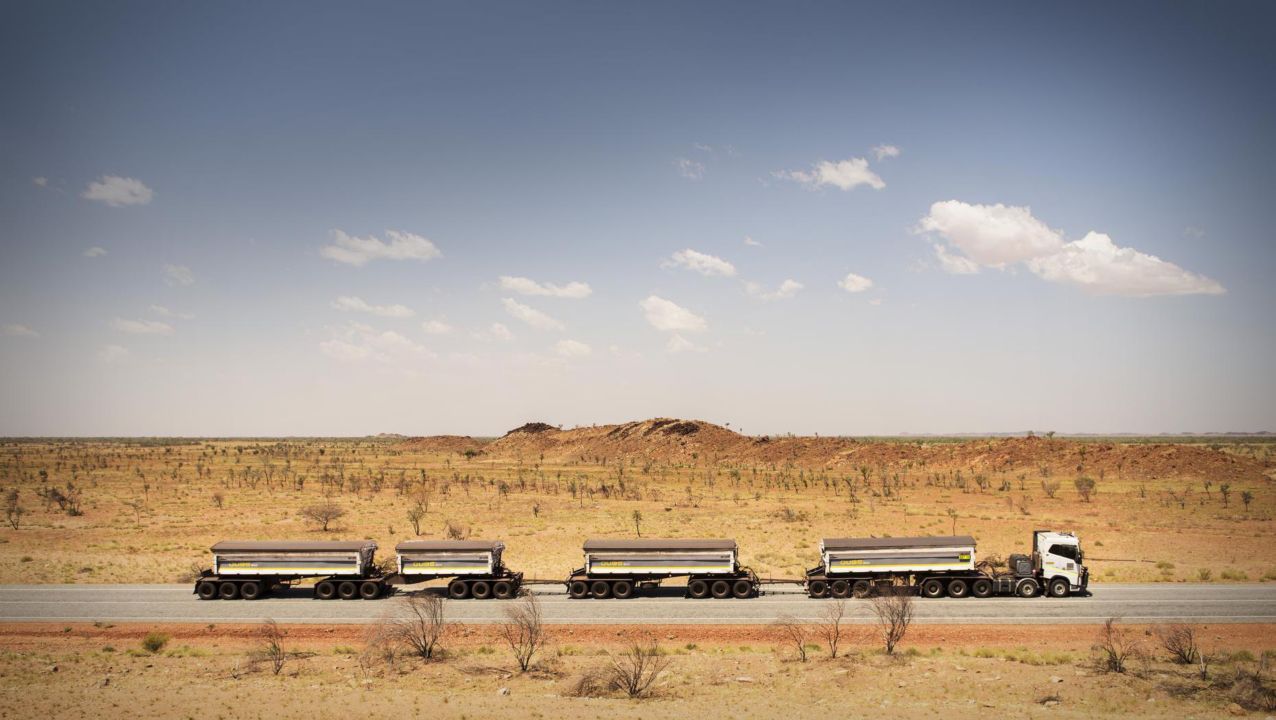 Driver’s World: Australian outback.