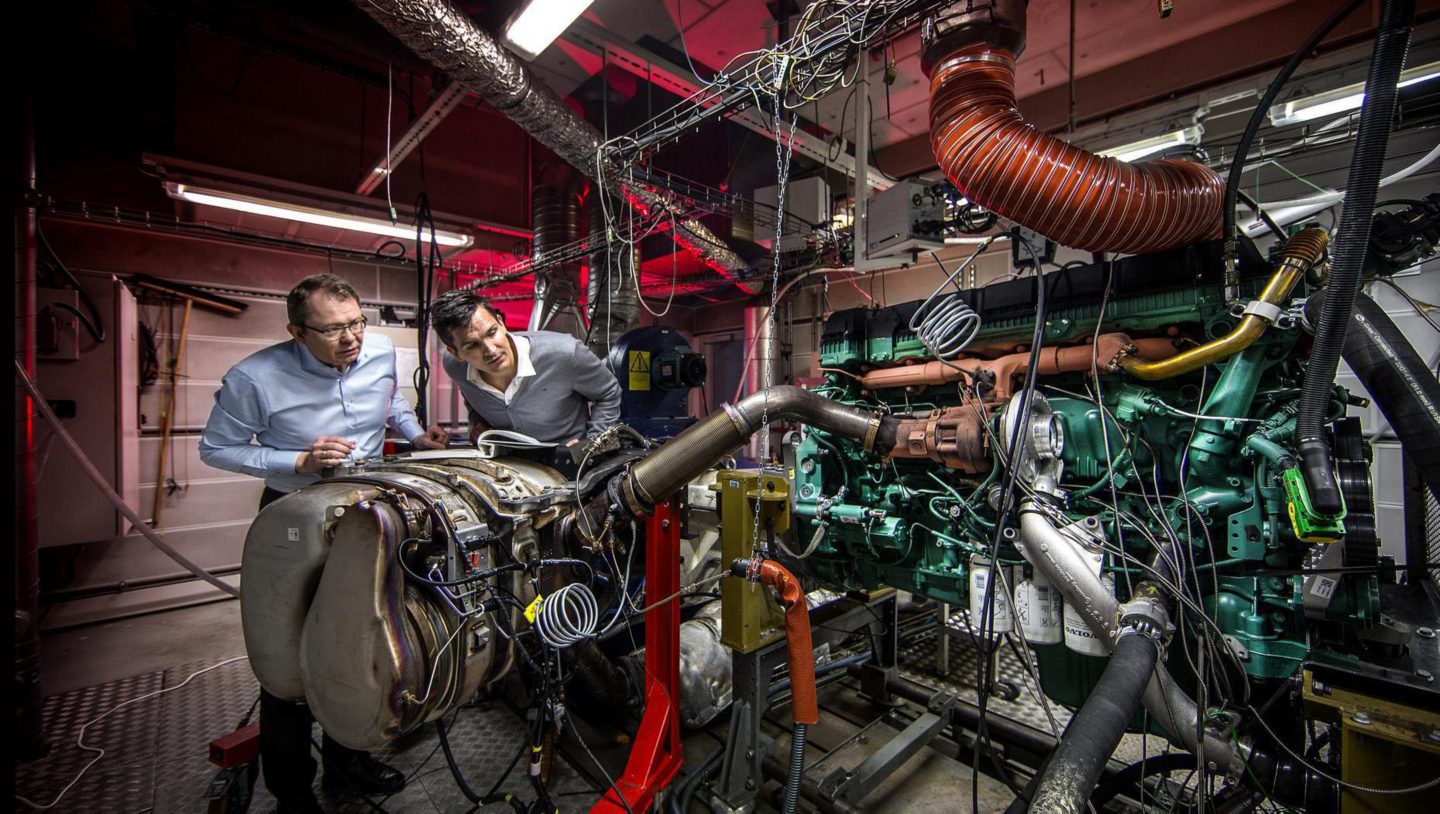 Volvo Trucks’ engine laboratory.
