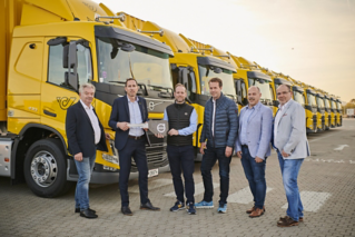 73 Volvo FM für die Österreichische Post AG