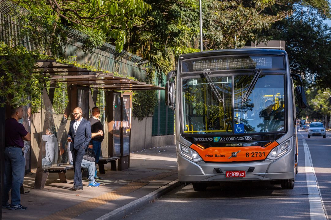 Ônibus Volvo nas ruas de São Paulo | Grupo Volvo