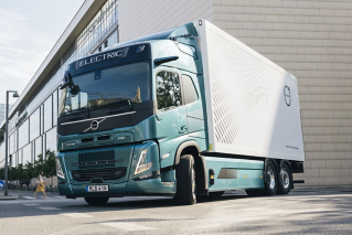 Volvo FM Electric 6x4 Rigid