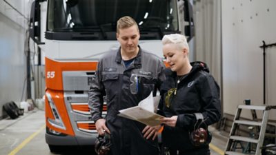 Volvo Truck Center Jyväskylä - Paula ja Ville