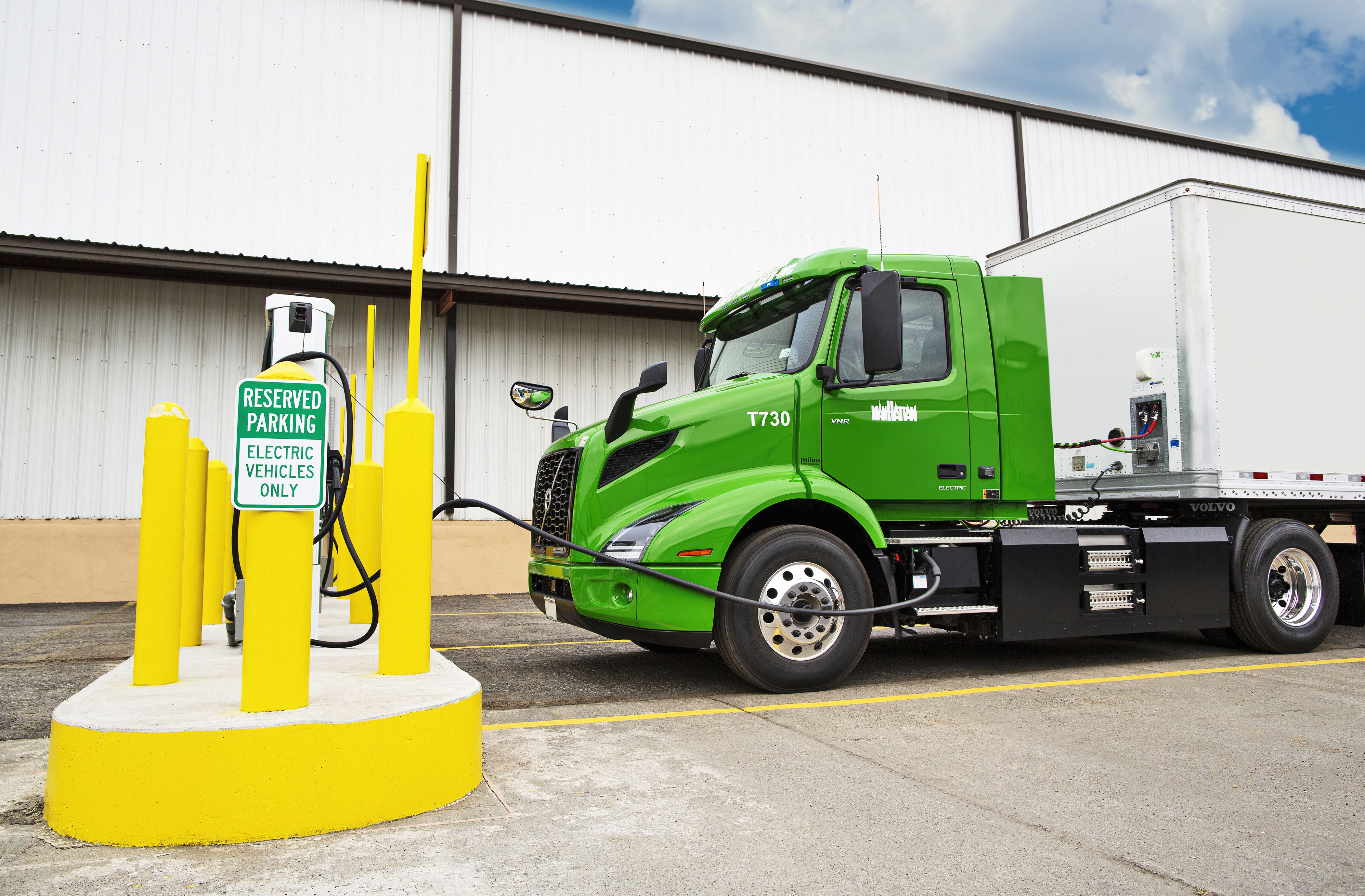 advanced diesel technician training focus volvo group
