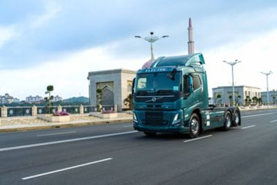 Volvo Trucks has now started sales of heavy battery electric trucks in Malaysia.