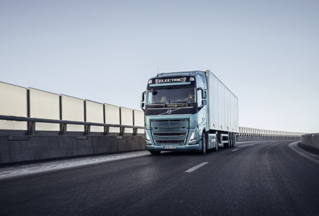 Volvo Danmark A/S og Titan Lastvogne A/S samler kræfterne i én stærk motor.