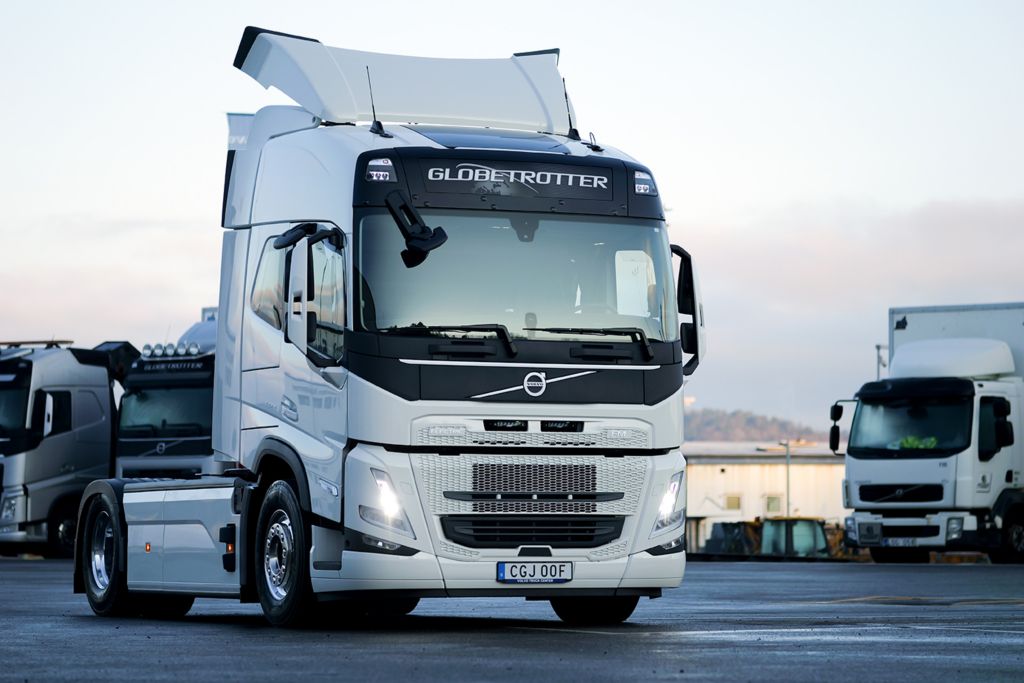 Volvo FM Electric tung lastbil med fossilfritt stål.