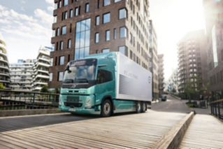 Volvo Trucks’ın Elektrikli Kamyonları “2027 Uluslararası Yılın Kamyonu” (IToY) Ödülünü Kazandı