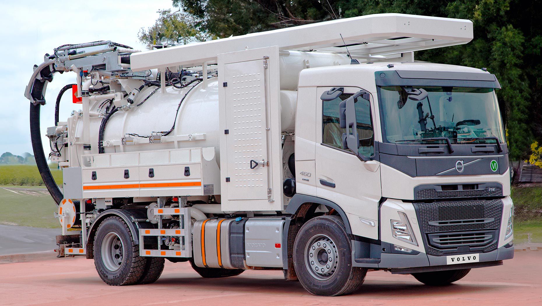 Volvo Trucks, Kayseri Büyükşehir Belediyesi Su ve Kanalizasyon İdaresi’ne Volvo FM Teslimatı Gerçekleştirdi