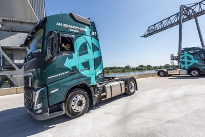 Übergabe von Volvo Trucks an die Firma Am Zehnhoff-Söns