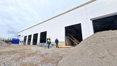Volvo Truck Center Porvoon uusien toimitilojen rakennustyöt ovat edenneet suunniteltua nopeammin ja muutto uusiin tiloihin tapahtuu lokakuussa 2025.