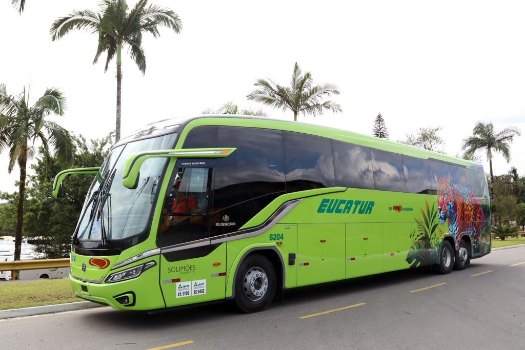 Eucatur estreia os primeiros ônibus rodoviários 6x2 de 15 metros do Brasil