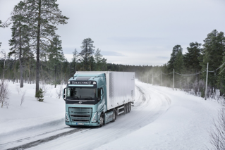 Volvo FH Electric på vintertest i Nord-Sverige