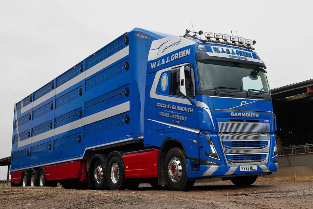 Volvo Trucks continues its winning return at W J & J Green