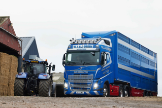 Volvo FH - M J & J Green